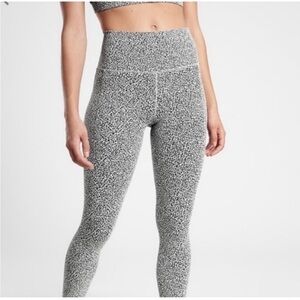Athleta Micro Leopard Black and White Print High Rise Leggings Small